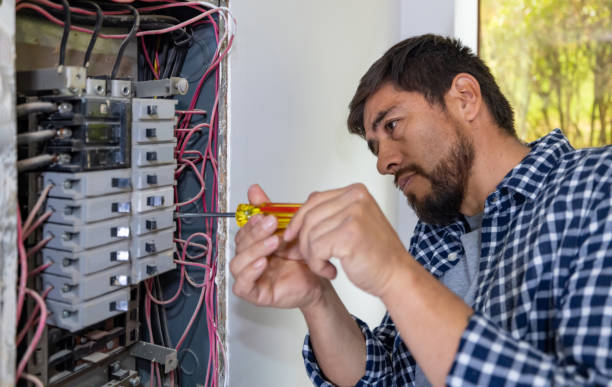 Best Emergency Electrical Repair  in Syracuse, UT